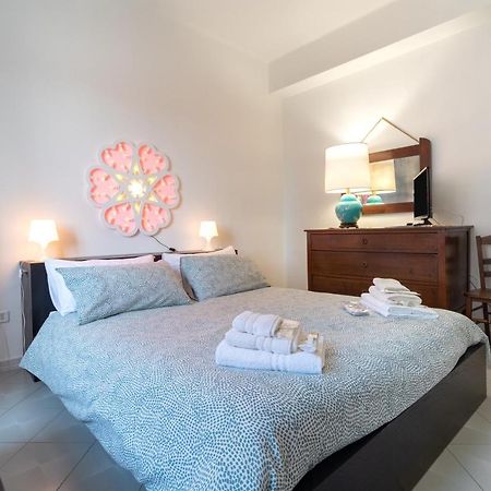 Chicca Casa Vacanze Bari Exteriör bild