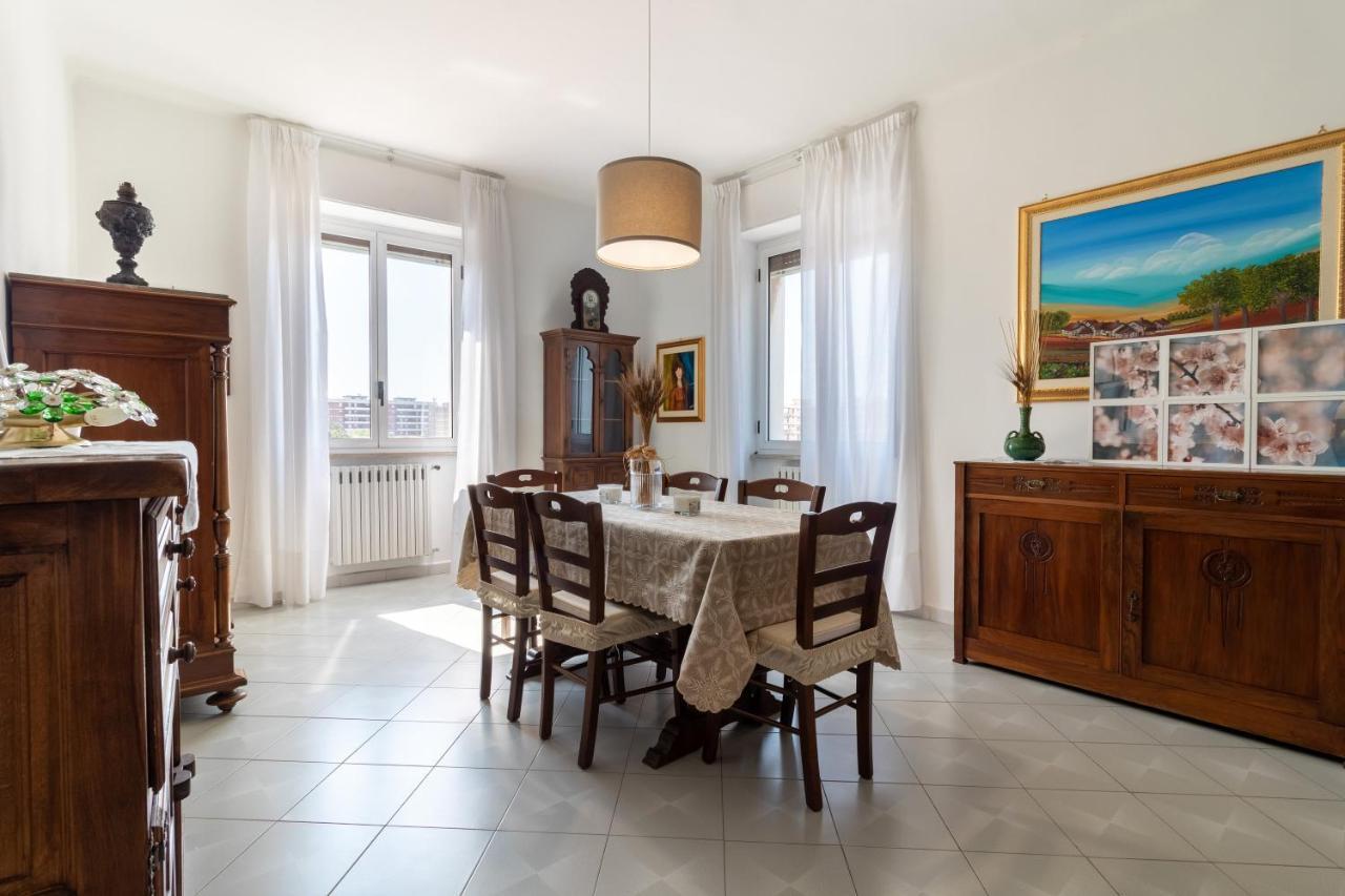 Chicca Casa Vacanze Bari Exteriör bild