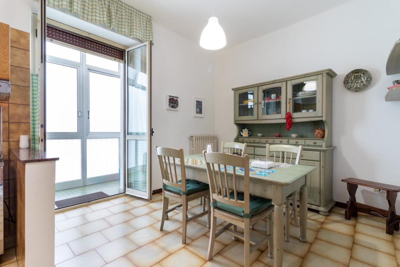 Chicca Casa Vacanze Bari Exteriör bild